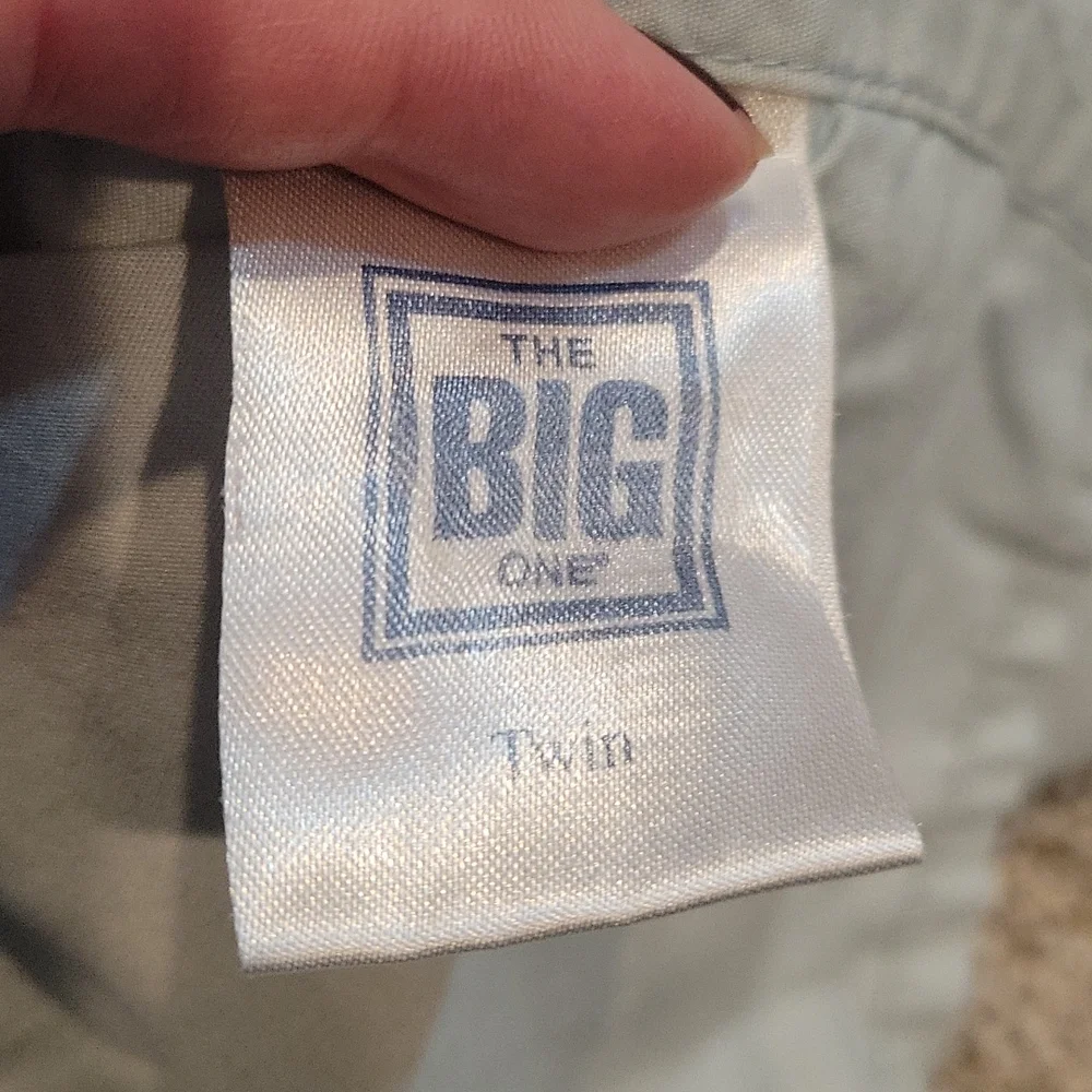 The big one powder blue twin sheet set, 3 pieces